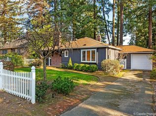 221 6th St, Lake Oswego, OR 97034