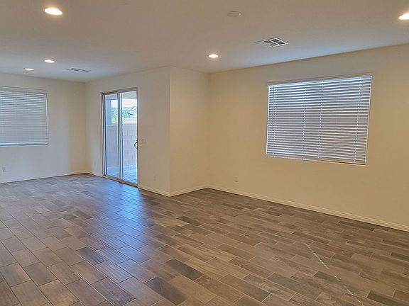 3rd image of 4234 Enchanting Sky Ave