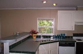 3rd image of 18 Dakota Dr
