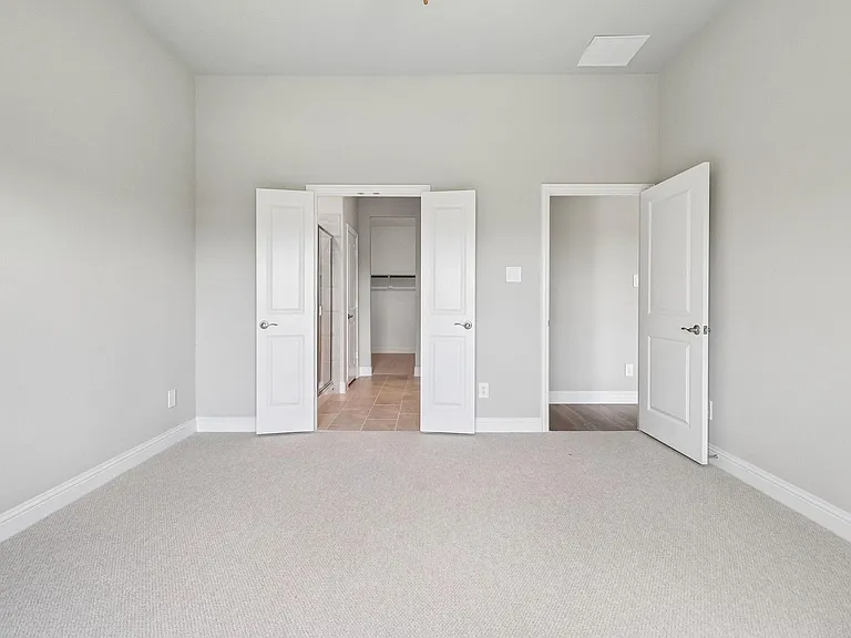 6206 Castamere Dr — Photo 23