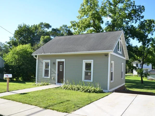 709 Patterson Street, Stoughton, WI 53589