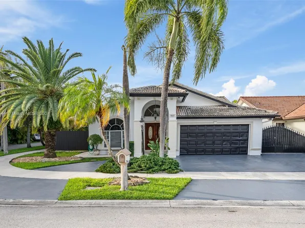 9187 NW 150th Ter, Miami Lakes, FL 33018