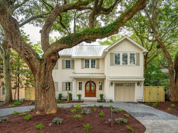 743 Hills St, Mount Pleasant, SC 29464