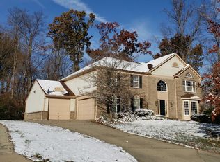 4295 Wellington Dr, Cincinnati, OH 45245