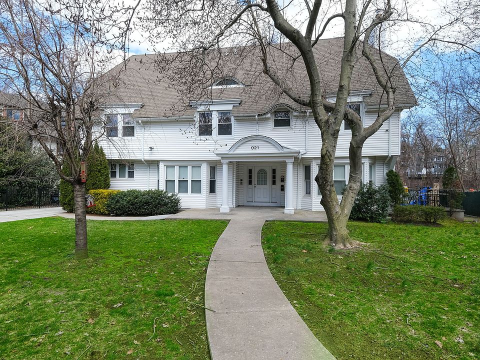 Photo Mar 29, 11 36 06 AM.jpg