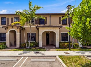 10245 W 32nd Way, Hialeah, FL 33018
