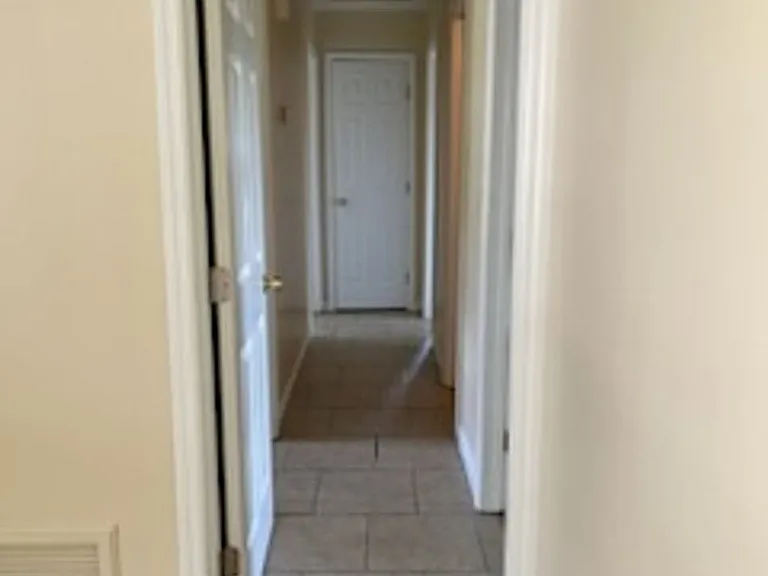 419 Mount Pleasant Dr — Photo 1