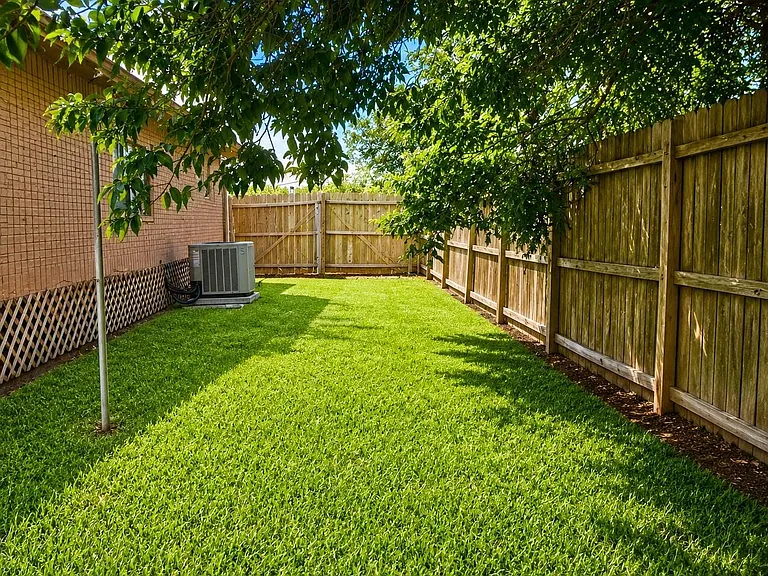 3643 Palm Grove Dr — Photo 21