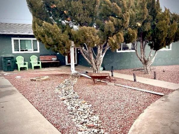 1405 Redrock Dr, Gallup, NM 87301