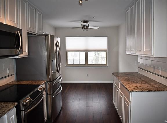 5th image of 436 Boardwalk Dr #1