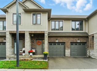 377 Glancaster Rd #24, Hamilton, ON L9G0G4