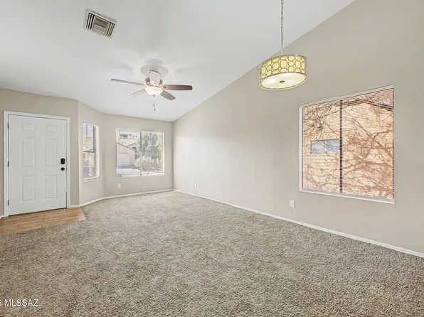 9825 N Camino Vado, Tucson, AZ 85742