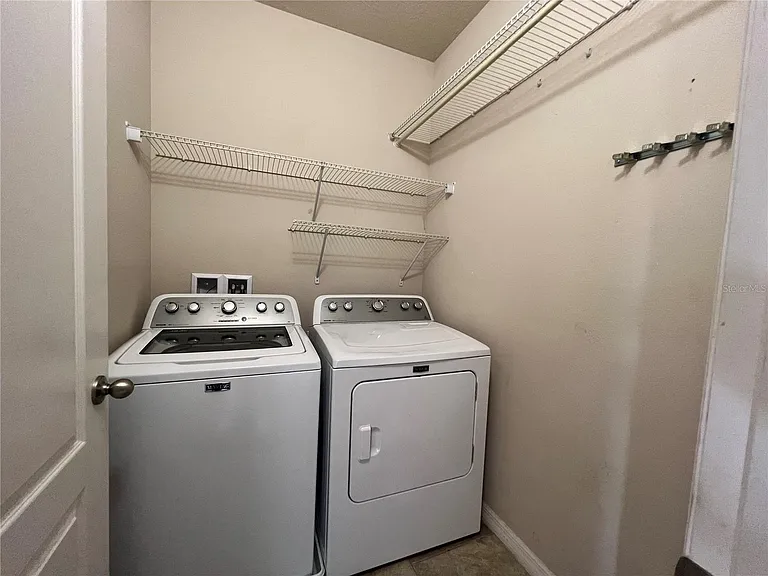 2137 Betsy Ross Ln #2137 — Photo 29