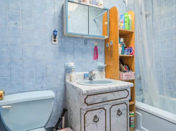 5209 Ft Hamilton Parkway image 14 of 31