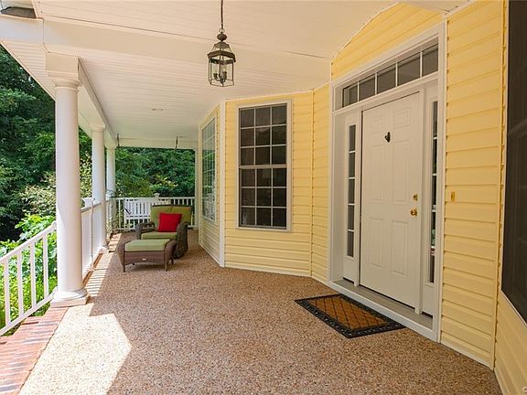 5th image of 2032 Valley Springs Ct
