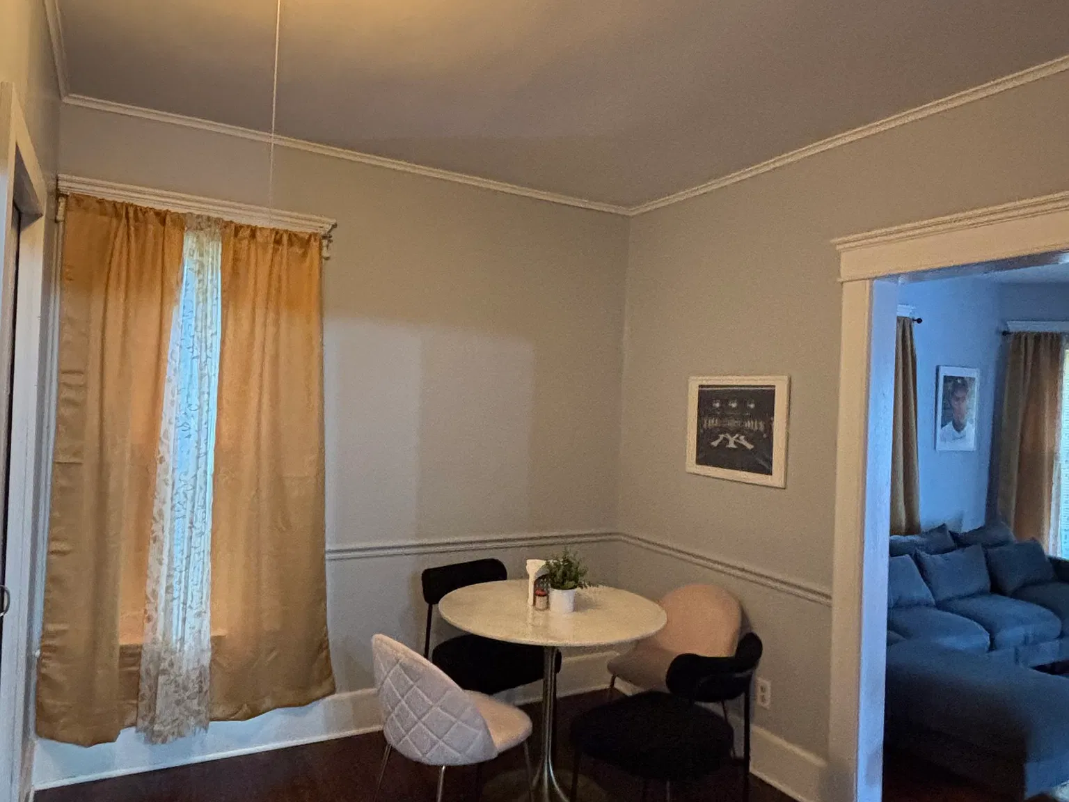 4 bed, 2800 sqft, $850 — Photo 4