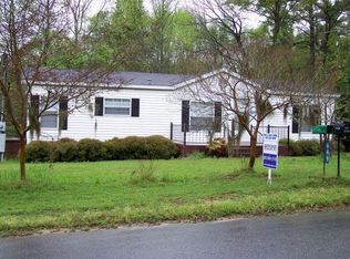 649 Stumphole Rd, Elloree, SC 29047