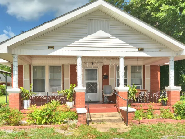 9 S Norton Ave, Sylacauga, AL 35150