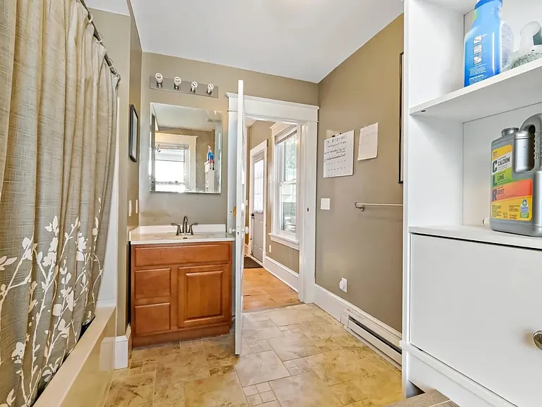 1480 Sherburne Ave #1 — Photo 8