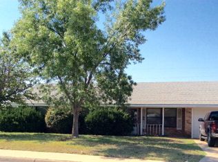 4401 Pleasant Dr, Midland, TX 79703