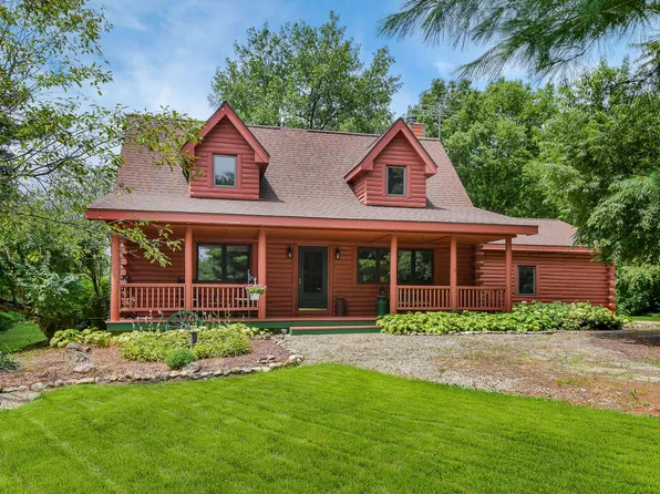 37W817 Pine Needles Ct, Batavia, IL 60510