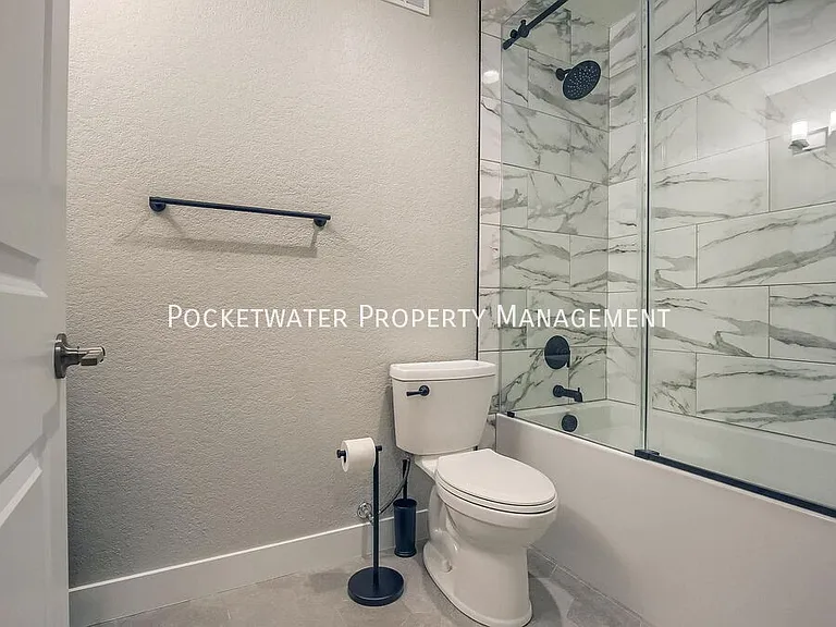8875 Yates Dr — Photo 25