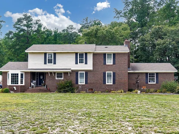 19480 Sneads Grove Road, Laurinburg, NC 28352