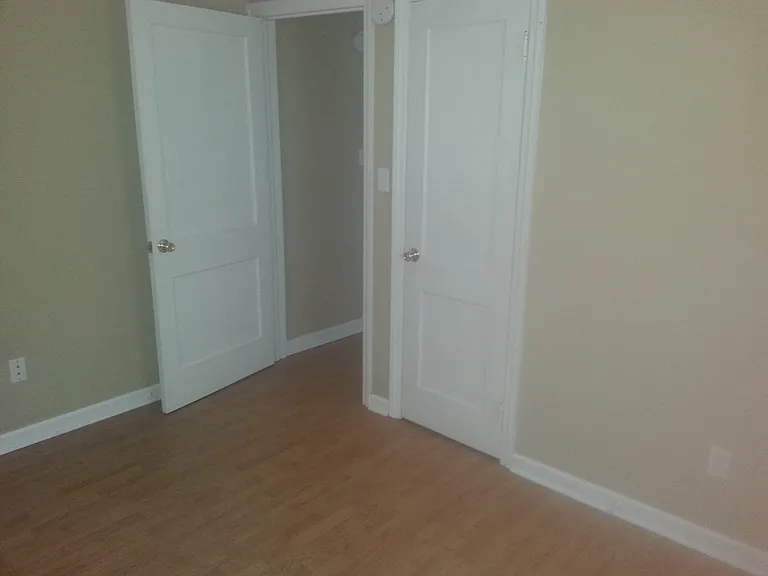 1001 Montgomery St — Photo 10