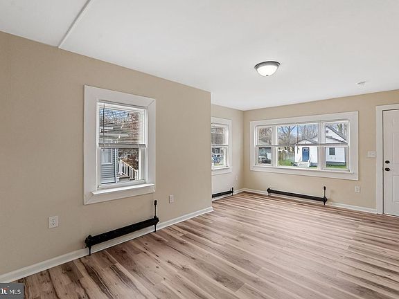 5th image of 40 Wilson Rd