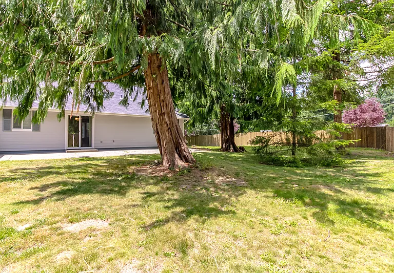 25807 87th Avenue Ct E — Photo 36