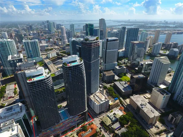 55 SW 9th St Unit 2610, Miami, FL 33129