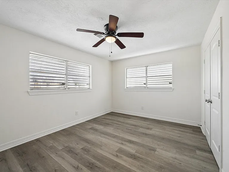 1079 Redfish St — Photo 11