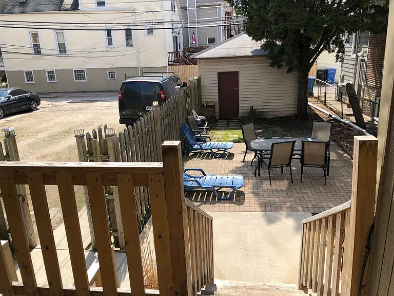 1709 W Irving Park Rd #A — Photo 21
