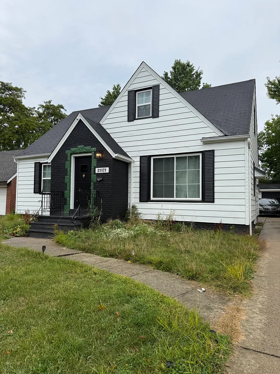 Building Photo - 21171 Westport Ave