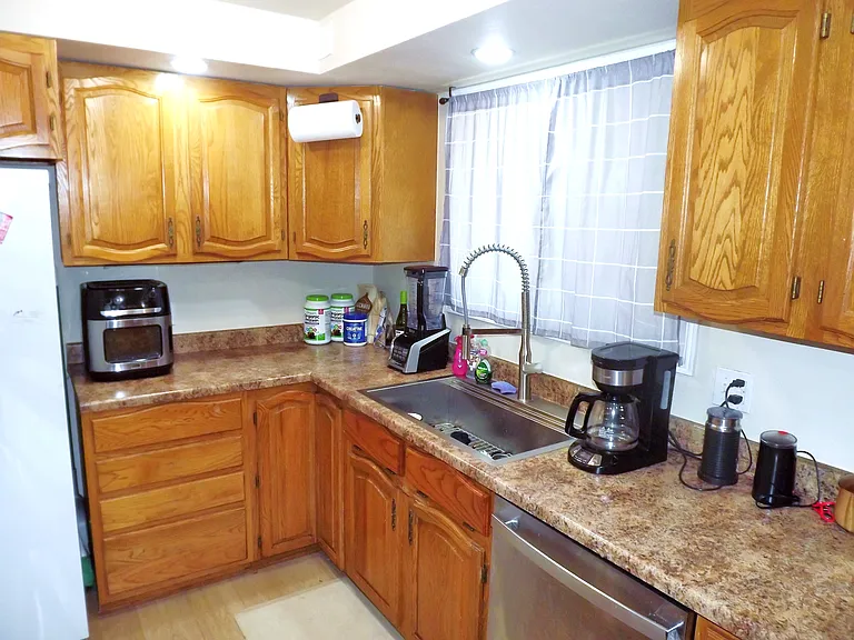 365 Kenwood Cir — Photo 10