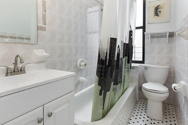 Sold by Brooklyn Real Inc | media 19