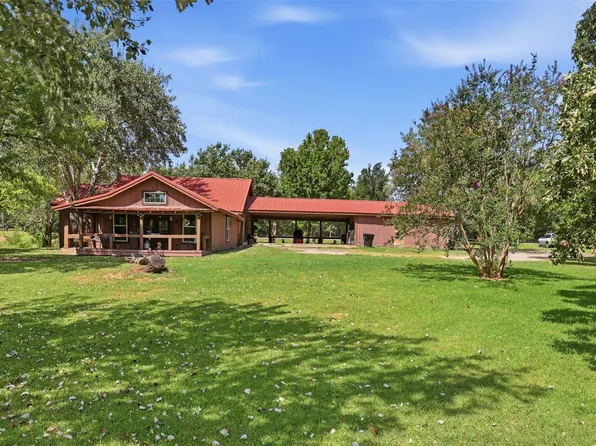 2868 State Highway 37 N, Clarksville, TX 75426