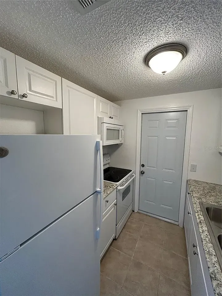 1 bed, 540 sqft, $950 — Photo 4