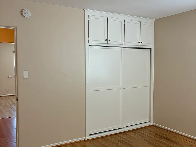 1730 Grevelia St #H — Photo 5