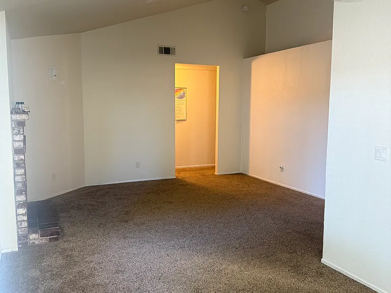408 Kirbys Mill Dr — Photo 9