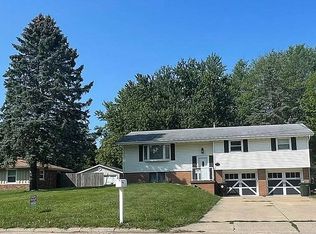 1312 Springfield Rd, East Peoria, IL 61611