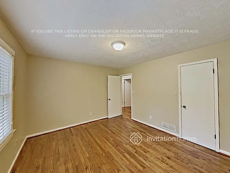 4010 Derby Dr — Photo 14