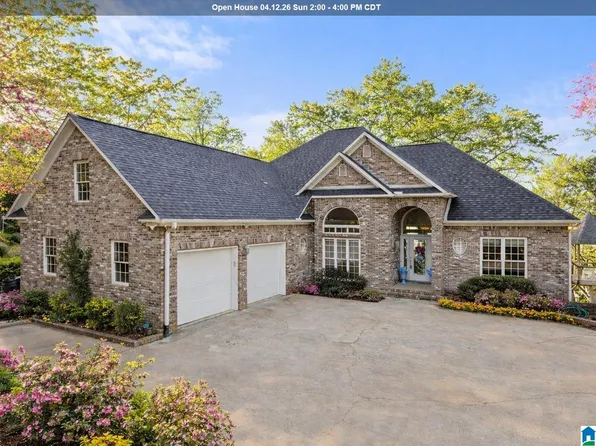 260 Skyline Trl, Pell City, AL 35128