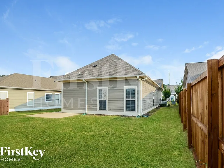 4894 Mountain Gap Dr — Photo 15