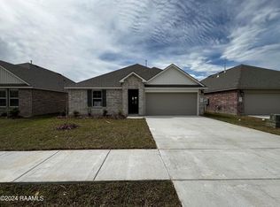 118 Romain Picard Dr, Maurice, LA 70555