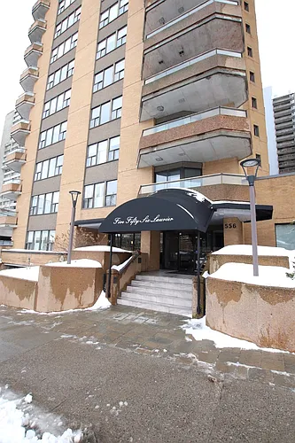 556 Laurier Ave W #1607 Photo 1