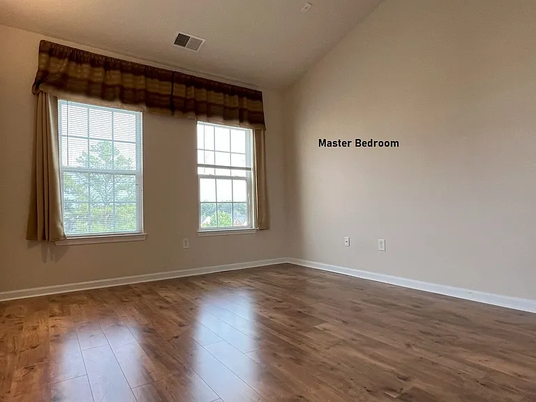 1622 Hardwick Ct #404 — Photo 8