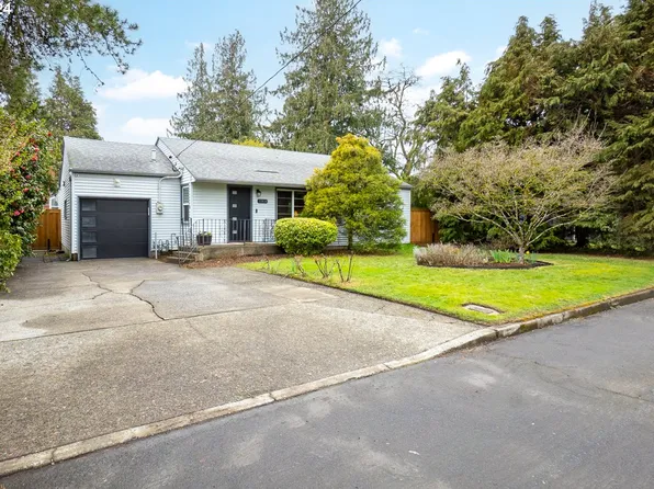 13030 SE Center St, Portland, OR 97236