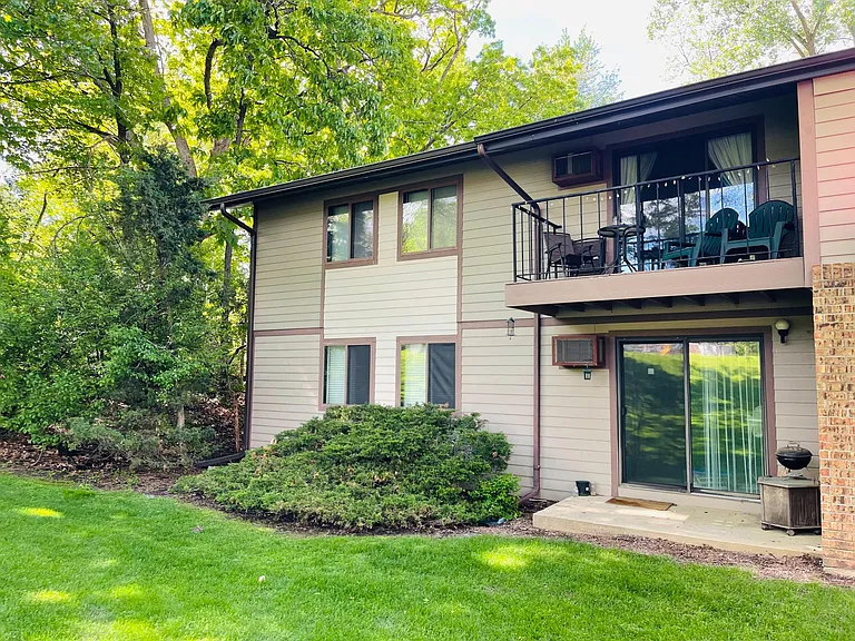 5315 Brody Dr — Photo 3