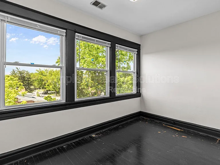 4301 S 38th St #2S — Photo 17